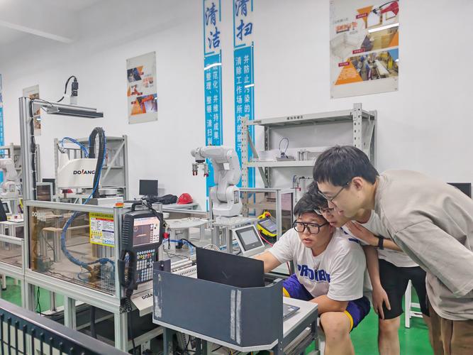 高级技工证查询入口